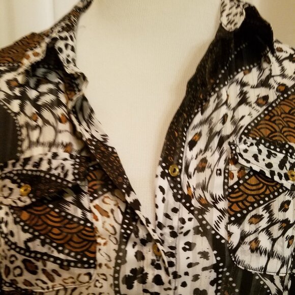 Dress Barn leopard print w pockets button down M - Picture 3 of 5